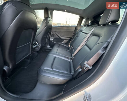 Білий Тесла Model Y, об'ємом двигуна 0 л та пробігом 105 тис. км за 24900 $, фото 10 на Automoto.ua