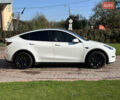 Белый Тесла Model Y, объемом двигателя 0 л и пробегом 97 тыс. км за 23000 $, фото 3 на Automoto.ua
