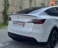 Белый Тесла Model Y, объемом двигателя 0 л и пробегом 98 тыс. км за 26499 $, фото 61 на Automoto.ua