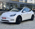Белый Тесла Model Y, объемом двигателя 0 л и пробегом 63 тыс. км за 34950 $, фото 1 на Automoto.ua