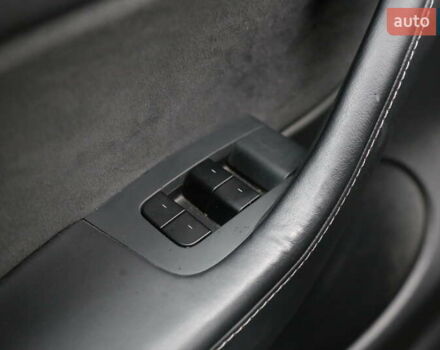 Белый Тесла Model Y, объемом двигателя 0 л и пробегом 121 тыс. км за 21900 $, фото 20 на Automoto.ua