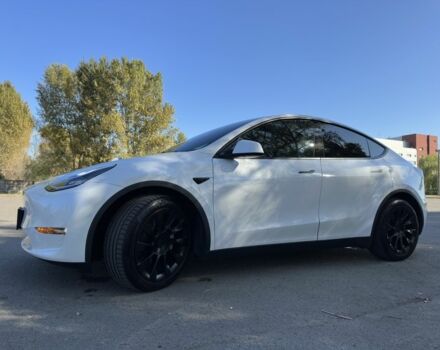 Білий Тесла Model Y, об'ємом двигуна 0 л та пробігом 73 тис. км за 29400 $, фото 6 на Automoto.ua