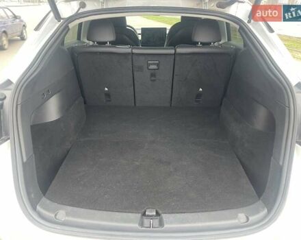 Білий Тесла Model Y, об'ємом двигуна 0 л та пробігом 49 тис. км за 26900 $, фото 8 на Automoto.ua