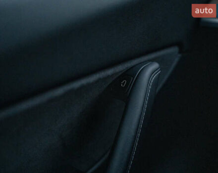 Белый Тесла Model Y, объемом двигателя 0 л и пробегом 69 тыс. км за 27500 $, фото 16 на Automoto.ua