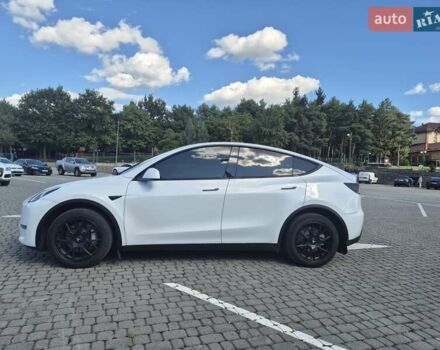 Білий Тесла Model Y, об'ємом двигуна 0 л та пробігом 109 тис. км за 22000 $, фото 34 на Automoto.ua