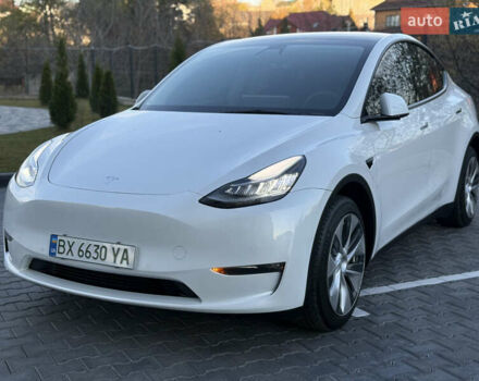 Тесла Model Y 2021 в Хмельницком на Automoto.ua Белый Тесла Model Y, объемом двигателя 0 л и пробегом 83 тыс. км за 25499 $, фото 17 на Automoto.ua