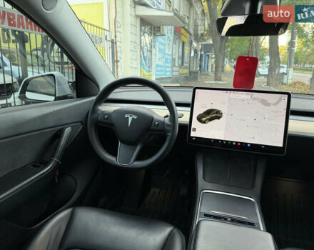 Тесла Model Y 2021 в Николаеве на Automoto.ua Белый Тесла Model Y, объемом двигателя 0 л и пробегом 80 тыс. км за 24999 $, фото 31 на Automoto.ua