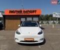 Белый Тесла Model Y, объемом двигателя 0 л и пробегом 43 тыс. км за 26800 $, фото 1 на Automoto.ua