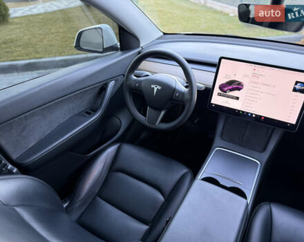 Тесла Model Y 2021 в Хмельницком на Automoto.ua Белый Тесла Model Y, объемом двигателя 0 л и пробегом 83 тыс. км за 25499 $, фото 71 на Automoto.ua