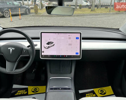 Білий Тесла Model Y, об'ємом двигуна 0 л та пробігом 88 тис. км за 26800 $, фото 13 на Automoto.ua