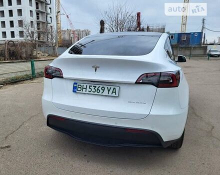 Білий Тесла Model Y, об'ємом двигуна 0 л та пробігом 76 тис. км за 32800 $, фото 12 на Automoto.ua