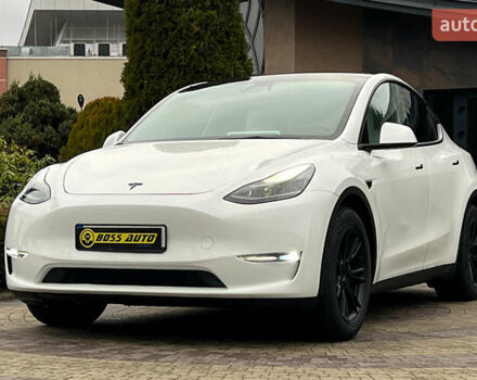 Білий Тесла Model Y, об'ємом двигуна 0 л та пробігом 88 тис. км за 26800 $, фото 2 на Automoto.ua