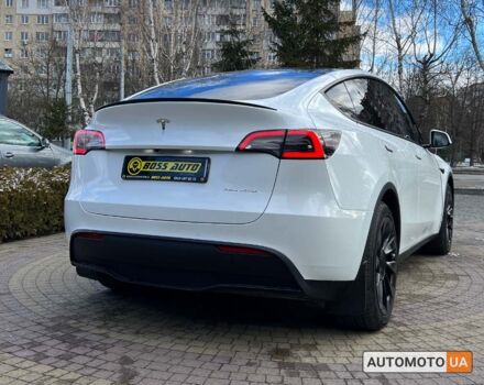 Белый Тесла Model Y, объемом двигателя 82 л и пробегом 78 тыс. км за 26900 $, фото 6 на Automoto.ua