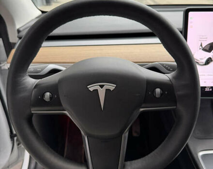 Білий Тесла Model Y, об'ємом двигуна 0 л та пробігом 116 тис. км за 26500 $, фото 9 на Automoto.ua