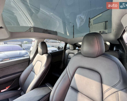 Белый Тесла Model Y, объемом двигателя 0 л и пробегом 79 тыс. км за 22900 $, фото 8 на Automoto.ua