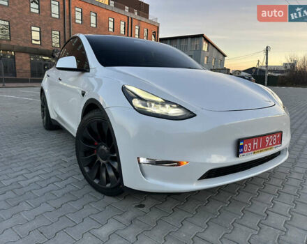 Білий Тесла Model Y, об'ємом двигуна 0 л та пробігом 105 тис. км за 24900 $, фото 18 на Automoto.ua