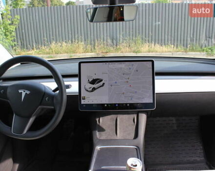 Белый Тесла Model Y, объемом двигателя 0 л и пробегом 67 тыс. км за 27000 $, фото 11 на Automoto.ua