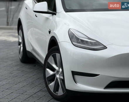 Белый Тесла Model Y, объемом двигателя 0 л и пробегом 36 тыс. км за 30500 $, фото 5 на Automoto.ua