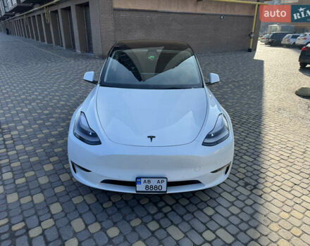 Белый Тесла Model Y, объемом двигателя 0 л и пробегом 24 тыс. км за 47000 $, фото 27 на Automoto.ua