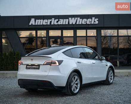 Белый Тесла Model Y, объемом двигателя 0 л и пробегом 69 тыс. км за 27500 $, фото 4 на Automoto.ua