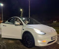 Білий Тесла Model Y, об'ємом двигуна 0 л та пробігом 25 тис. км за 22999 $, фото 1 на Automoto.ua