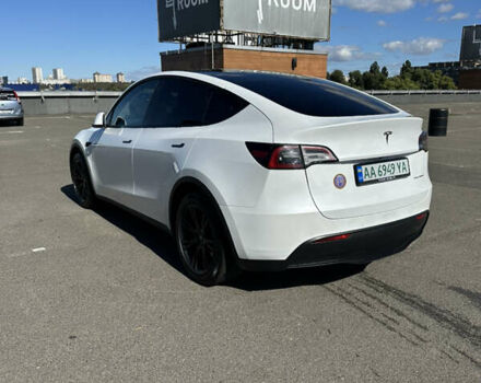 Тесла Model Y 2021 в Киеве на Automoto.ua Белый Тесла Model Y, объемом двигателя 0 л и пробегом 117 тыс. км за 35000 $, фото 5 на Automoto.ua