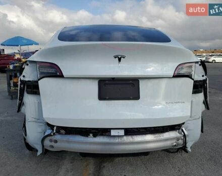 Белый Тесла Model Y, объемом двигателя 0 л и пробегом 43 тыс. км за 10000 $, фото 5 на Automoto.ua