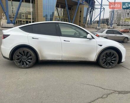 Білий Тесла Model Y, об'ємом двигуна 0 л та пробігом 49 тис. км за 26900 $, фото 6 на Automoto.ua