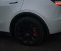 Білий Тесла Model Y, об'ємом двигуна 0 л та пробігом 66 тис. км за 23500 $, фото 65 на Automoto.ua