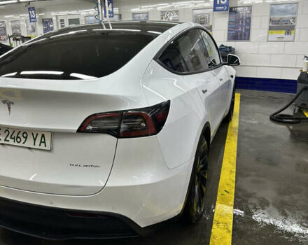 Білий Тесла Model Y, об'ємом двигуна 0 л та пробігом 75 тис. км за 21000 $, фото 4 на Automoto.ua