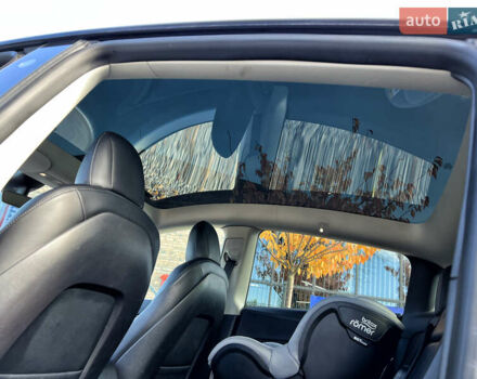 Тесла Model Y 2021 в Виннице на Automoto.ua Белый Тесла Model Y, объемом двигателя 0 л и пробегом 72 тыс. км за 23000 $, фото 15 на Automoto.ua