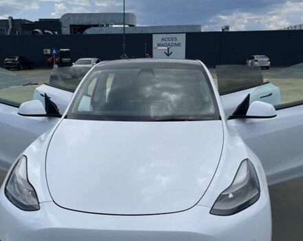 Белый Тесла Model Y, объемом двигателя 0 л и пробегом 119 тыс. км за 24600 $, фото 24 на Automoto.ua