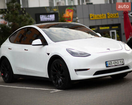 Белый Тесла Model Y, объемом двигателя 0 л и пробегом 55 тыс. км за 33000 $, фото 10 на Automoto.ua
