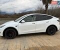 Белый Тесла Model Y, объемом двигателя 0 л и пробегом 58 тыс. км за 23000 $, фото 3 на Automoto.ua