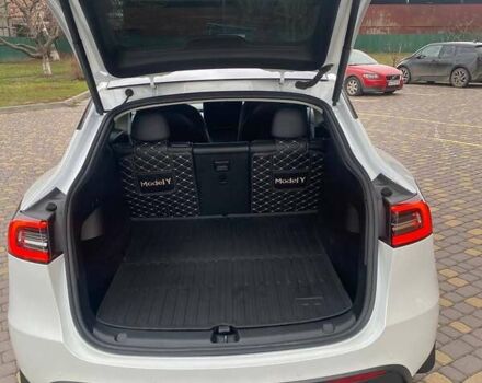 Белый Тесла Model Y, объемом двигателя 0 л и пробегом 74 тыс. км за 23600 $, фото 14 на Automoto.ua