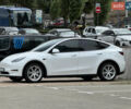 Белый Тесла Model Y, объемом двигателя 0 л и пробегом 93 тыс. км за 23000 $, фото 2 на Automoto.ua