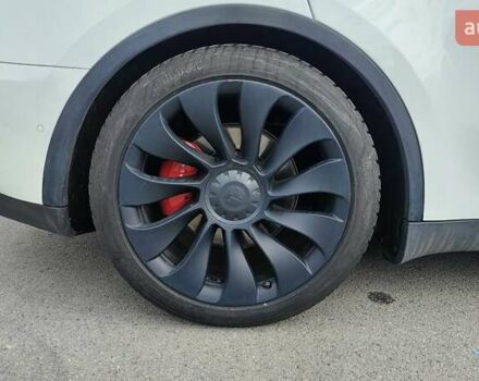 Белый Тесла Model Y, объемом двигателя 0 л и пробегом 91 тыс. км за 26900 $, фото 16 на Automoto.ua
