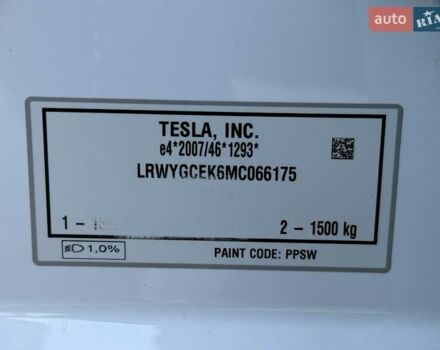 Белый Тесла Model Y, объемом двигателя 0 л и пробегом 78 тыс. км за 26800 $, фото 38 на Automoto.ua