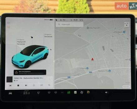 Білий Тесла Model Y, об'ємом двигуна 0 л та пробігом 79 тис. км за 24700 $, фото 75 на Automoto.ua