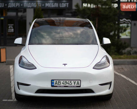 Белый Тесла Model Y, объемом двигателя 0 л и пробегом 55 тыс. км за 33000 $, фото 6 на Automoto.ua