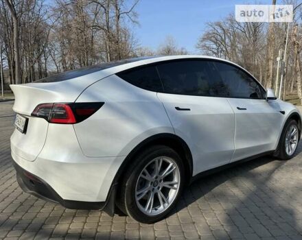 Белый Тесла Model Y, объемом двигателя 0 л и пробегом 56 тыс. км за 40500 $, фото 30 на Automoto.ua