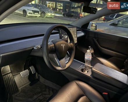 Білий Тесла Model Y, об'ємом двигуна 0 л та пробігом 52 тис. км за 30000 $, фото 6 на Automoto.ua