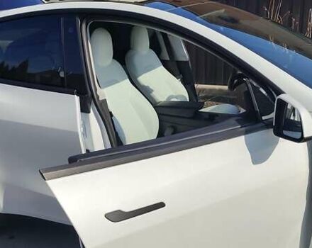 Белый Тесла Model Y, объемом двигателя 0 л и пробегом 38 тыс. км за 34200 $, фото 14 на Automoto.ua