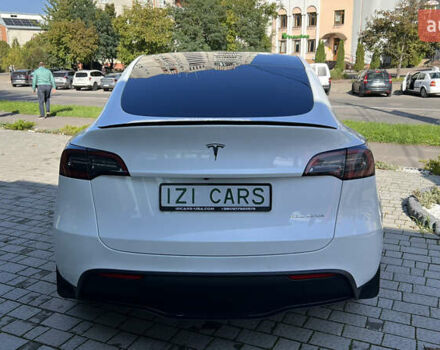 Белый Тесла Model Y, объемом двигателя 0 л и пробегом 88 тыс. км за 25700 $, фото 5 на Automoto.ua