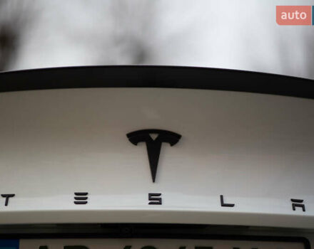 Белый Тесла Model Y, объемом двигателя 0 л и пробегом 55 тыс. км за 33000 $, фото 23 на Automoto.ua
