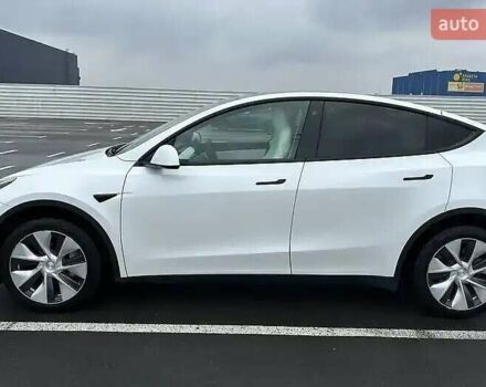 Белый Тесла Model Y, объемом двигателя 0 л и пробегом 98 тыс. км за 26500 $, фото 5 на Automoto.ua