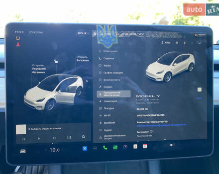 Белый Тесла Model Y, объемом двигателя 0 л и пробегом 39 тыс. км за 27300 $, фото 19 на Automoto.ua