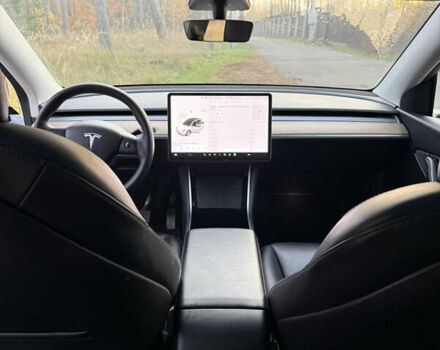 Белый Тесла Model Y, объемом двигателя 0 л и пробегом 141 тыс. км за 20900 $, фото 12 на Automoto.ua