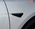 Белый Тесла Model Y, объемом двигателя 0 л и пробегом 128 тыс. км за 22600 $, фото 26 на Automoto.ua