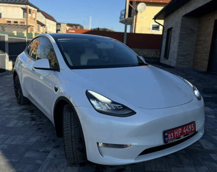 Белый Тесла Model Y, объемом двигателя 0 л и пробегом 74 тыс. км за 23500 $, фото 2 на Automoto.ua